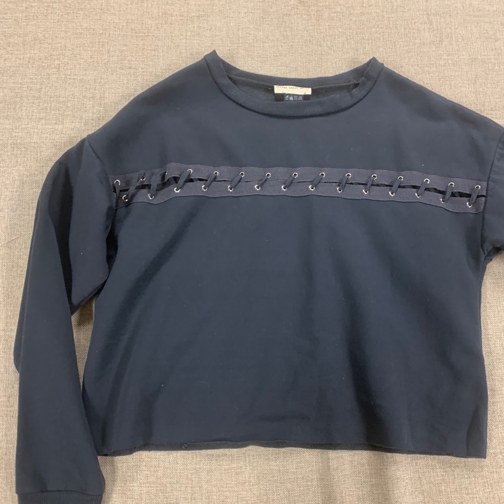 Cropped sweater